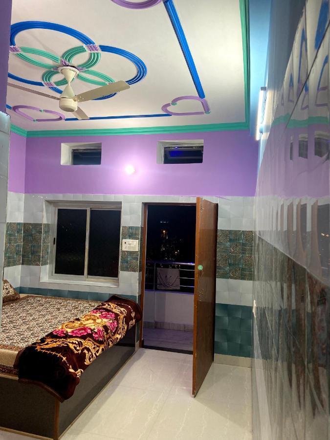 Garuda Guest House Варанаси Экстерьер фото